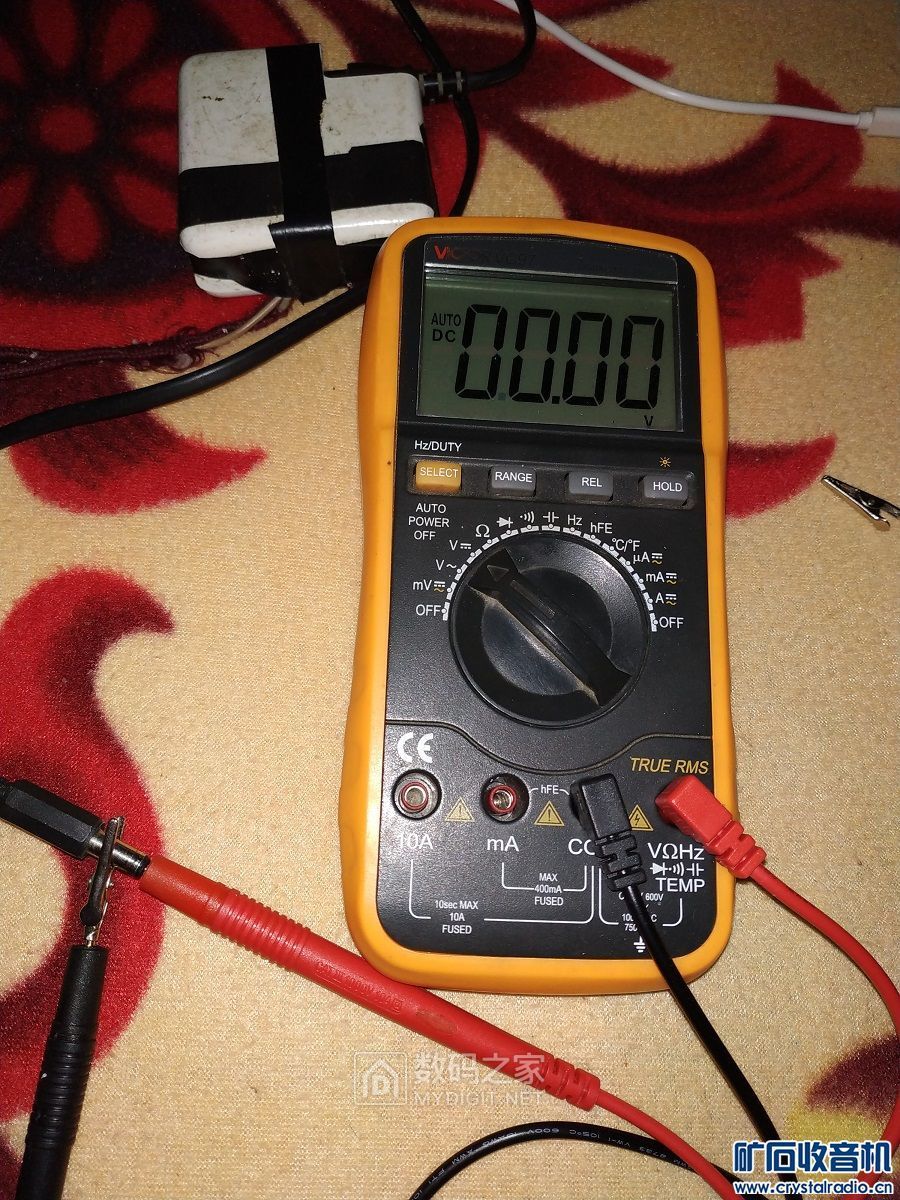 万用表不能测20v以上电压是哪坏了