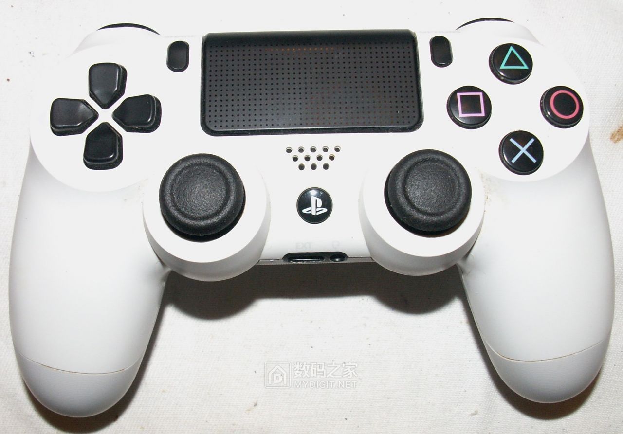 拆解索尼playstationps4游戏机无线手柄sonycuhzct1u