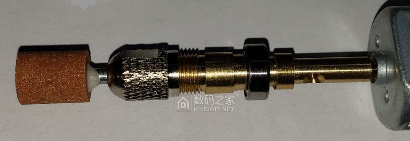拍了个科麦斯小电磨准备拆件用于充电钻改电磨