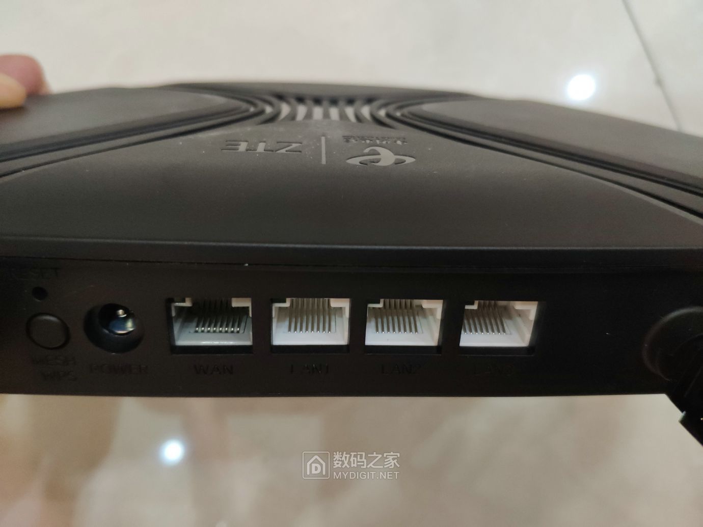 首拆中兴wifi6无线路由器zxhne1600简单评测zx279128rmt7915dmt7975dn