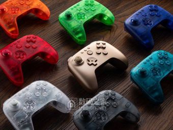 8BitDo情怀暴击！11色限定手柄狂潮 你的 Analogue 3D 绝配搭档驾到