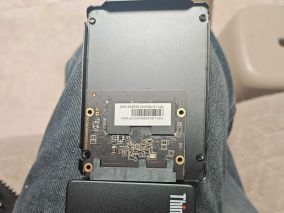 拆解联想ThinkLife ST600/256GB SSD