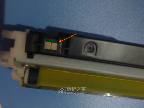 粉盒芯片如何固定比较好？真怕芯片脱落，掉打印机里面