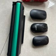 便利店小姐姐卖的无线鼠标，墨盒，刷卡机