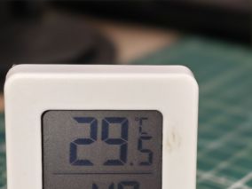 温湿度计拆机改锂电供电