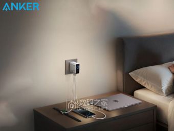 Anker新充电器猛料：三孔输出160W，自带小屏幕还带蓝牙！​