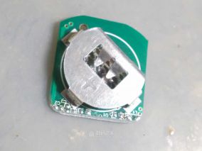 巧妙更换笔记本时钟电池