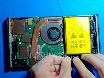 Switch 2电池改装实录：40块钱让续航猛增1小时+，网友：这波操作太666了
