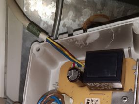 玻璃钝化-昨天又长点晶体管见识：意法半导体ST--BT136/7/8系列可控硅高可靠