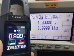 新买的FNIRSI DMC-100彩屏交直流钳形表开箱拆解