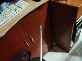 看了一年多，终于入手一把pb螺丝刀