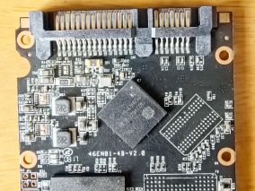 想把其他顆粒都搬到第一個圖的板子上（46EN01-4B-V2.0）請指教