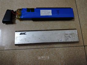 拆Xds软包锂电池，级耳断了4个