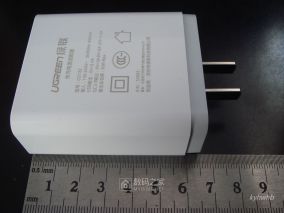 绿联CD132电源芯片281H07代换