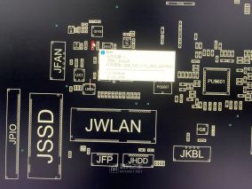联想小新-15ARE 2020款笔记本黑屏不开机、偶尔开机能显示，CPU及内存IC虚焊