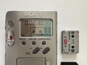30年前索尼大法黑科技 世界上最小的数码音乐磁带机NT-2拆解展示
