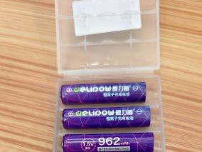 拆解德力普7号AAA锂离子1.5V充电电池