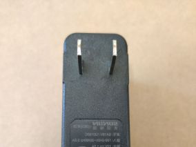 先领电源 12V 1.5A 挂了 拆开看看 质量还行 ……