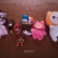 娃娃玩具换点M，沙发摆个地摊挣点RMB，欢迎咨询
