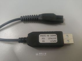 把只能座充的飞利浦剃须刀hq6707改成线充