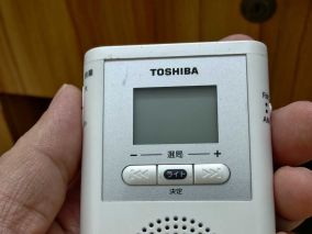 东芝 ty-spr4 小收音机拆解
