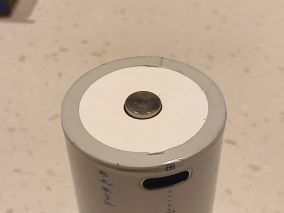 简单拆修1.5伏大号位锂电池