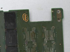拆旧硬盘Intel P4510，感觉重新植球锡膏比锡球方便啊。
