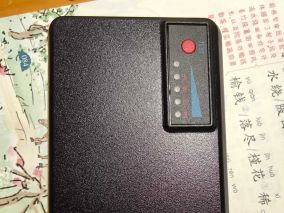 拆个电动拉杆箱的电池：Airwheel SE3-10S-W92