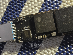 SM2246EN搭配L95B-2CA4E554A900固态优盘测试