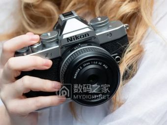 尼康Zf 3.00版固件整活！老胶片那味儿，真给“抖”出来了！​