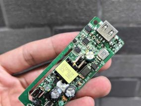 18650充电器板槽 做工精细