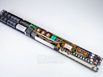 英飞凌整了个12千瓦“省电猛兽”！AI数据中心的电费有救了？