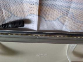 更换LED平板灯扩散板