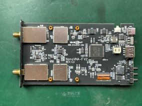 NanoVNA-F V2網絡分析儀拆解簡評