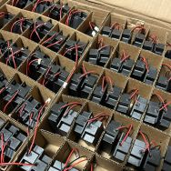 几千个喇叭带腔体出售，音质还凑合，可以DIY，可积分