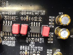 黑狮声卡2x2拆解（Black Lion REVOLUTION 2x2）