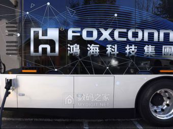富士康Q2营收大涨近四成，AI喂饱业绩但老板说别高兴太早