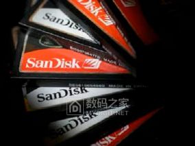 SanDisk股价年内暴涨455% 营收年增15% HBF剑指HBM霸权 AI存储变天