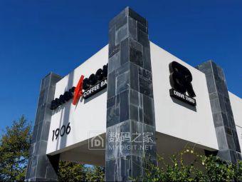 黑岩咖啡惊艳亮相纳斯达克，首日暴涨37%引爆消费IPO市场