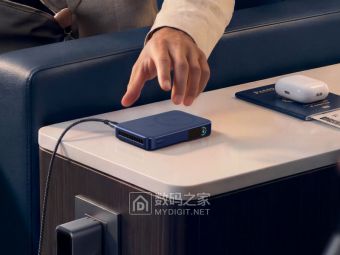 25W无线快充全程不降速？Anker给充电宝装了风扇，却对容量这个数闭口不谈