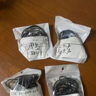 故障耳机两个一套随机发包邮