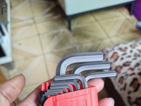 入手一套维拉内六角扳手：Wera Hex-Plus