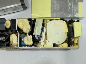 拆个高压电解电容120μF/420V（TAICON）