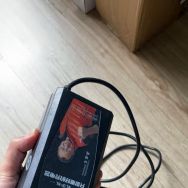 电动车充电器 坏的需要直接下单 铅酸60v的充电器