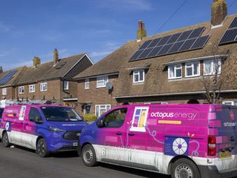 能源圈搞出大事了！英国独角兽砸出千亿估值AI分拆计划