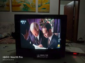 拆一台90年代初，日本进口的松下25寸彩电。