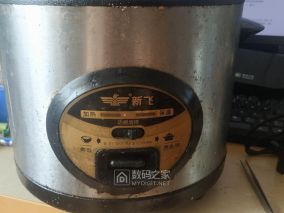给新飞CFXB-Y500电饭锅换电源插座（图文）