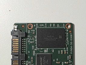 拆个SanDisk SSD Plus硬盘