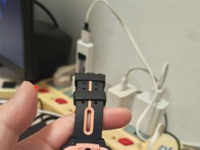 兄弟们，免费薅到一块小天才Q2A电话手表