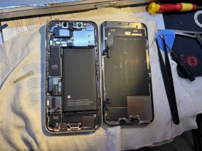 苹果iPhone13换电池波折